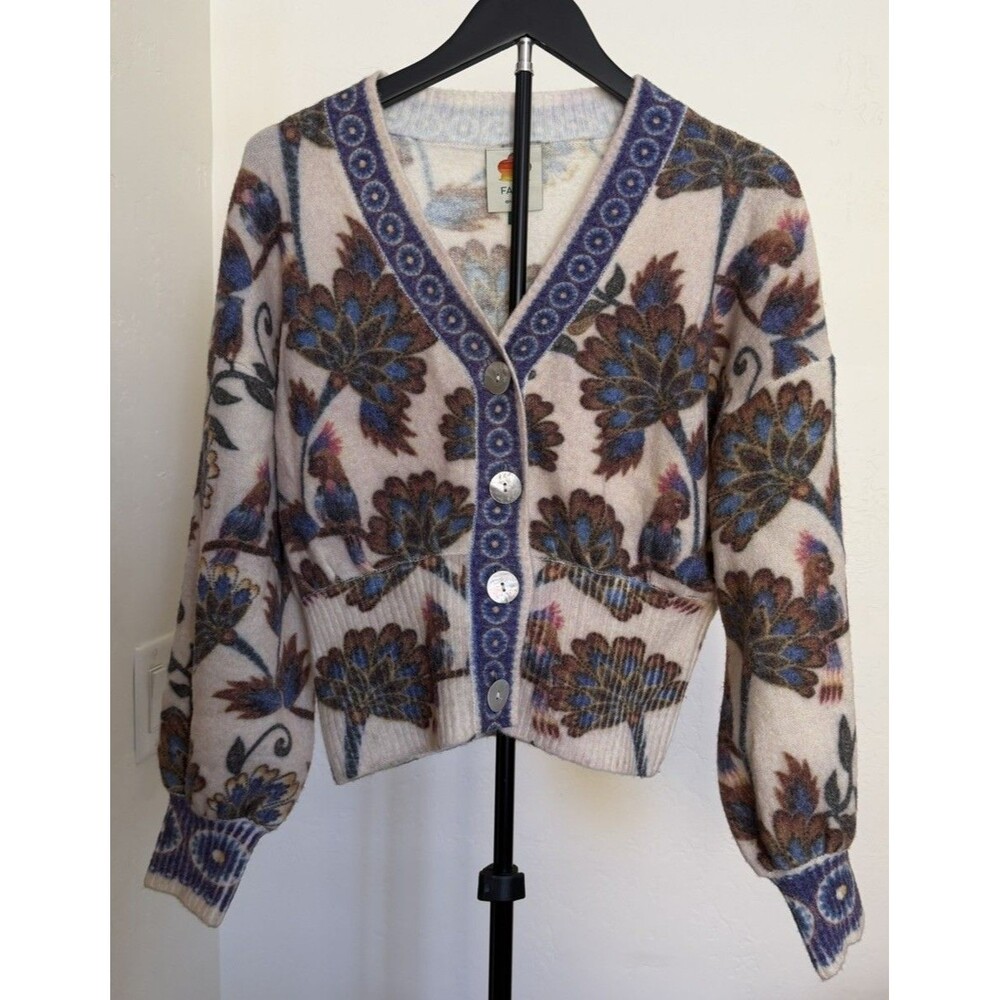 Farm Rio Women’s Floral V-Neck Button Front Cotton Knit Cardigan Sweater S
